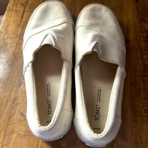 Toms Slip Ons